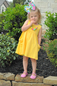 Sunshine in my Cierra Pocket Dress