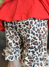 Load image into Gallery viewer, Leopard Pocket Shorties